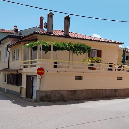 Apartments Villa Sandi Izola Exterior foto